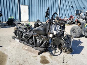  Salvage Harley-Davidson Fltrxst