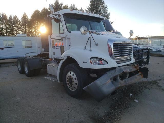  Salvage Freightliner Columbia