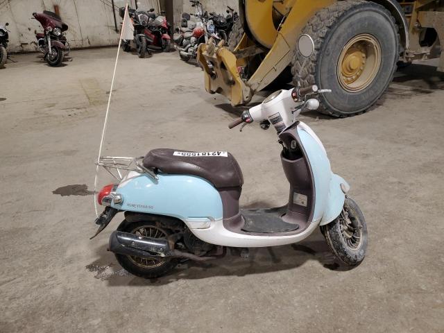  Salvage Znen Motorscoot