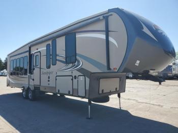  Salvage Wildwood 5th Wheel
