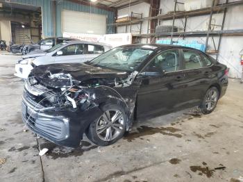  Salvage Volkswagen Jetta