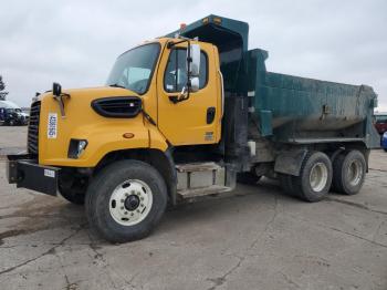 Salvage Freightliner 108sd