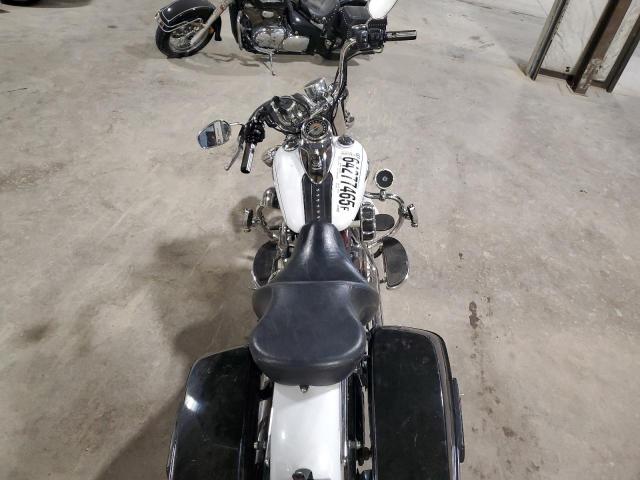 Harley-Davidson Fl Heritage Softail Classic Image 2