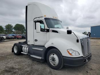  Salvage Kenworth T680
