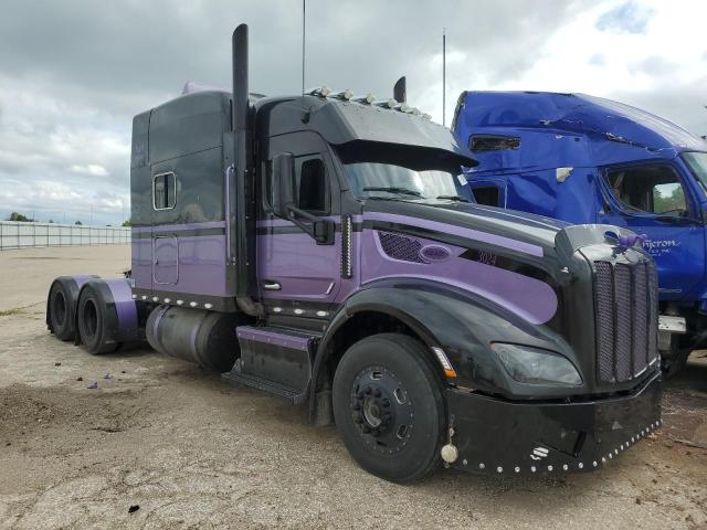  Salvage Peterbilt 579