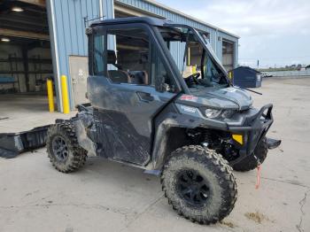  Salvage Can-Am Defender L