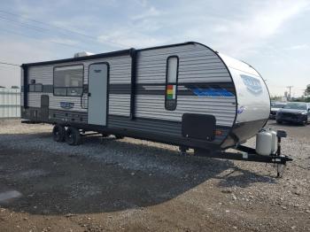  Salvage Salem Travel Tra