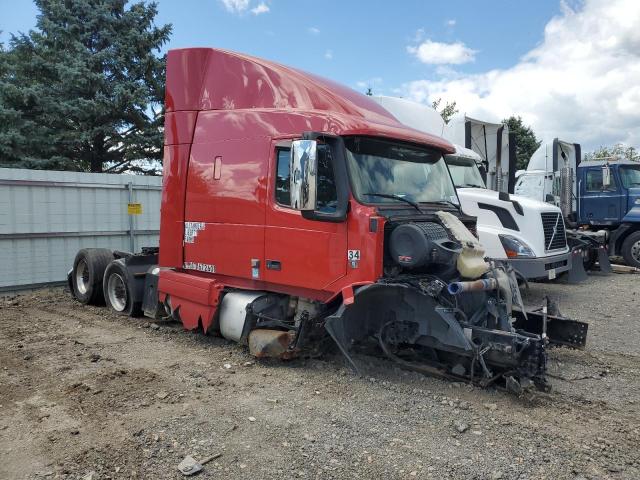  Salvage Volvo Vnl