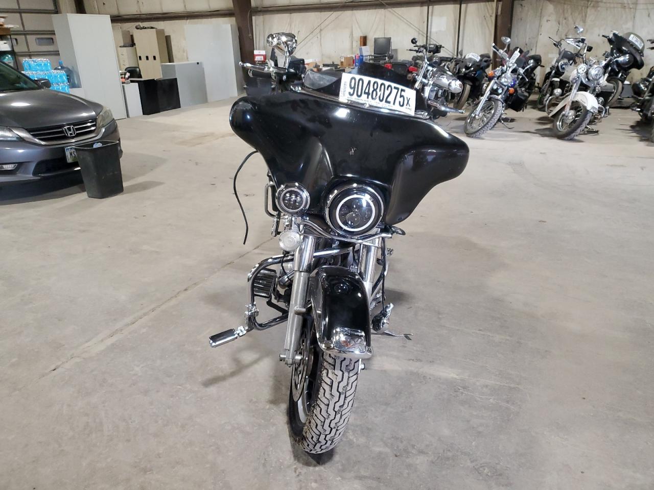 Harley-Davidson Fl Image 3