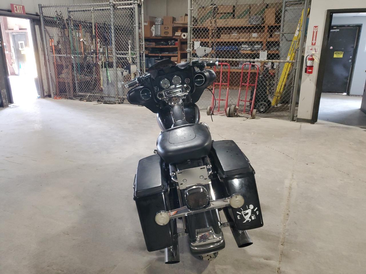 Harley-Davidson Fl Image 4