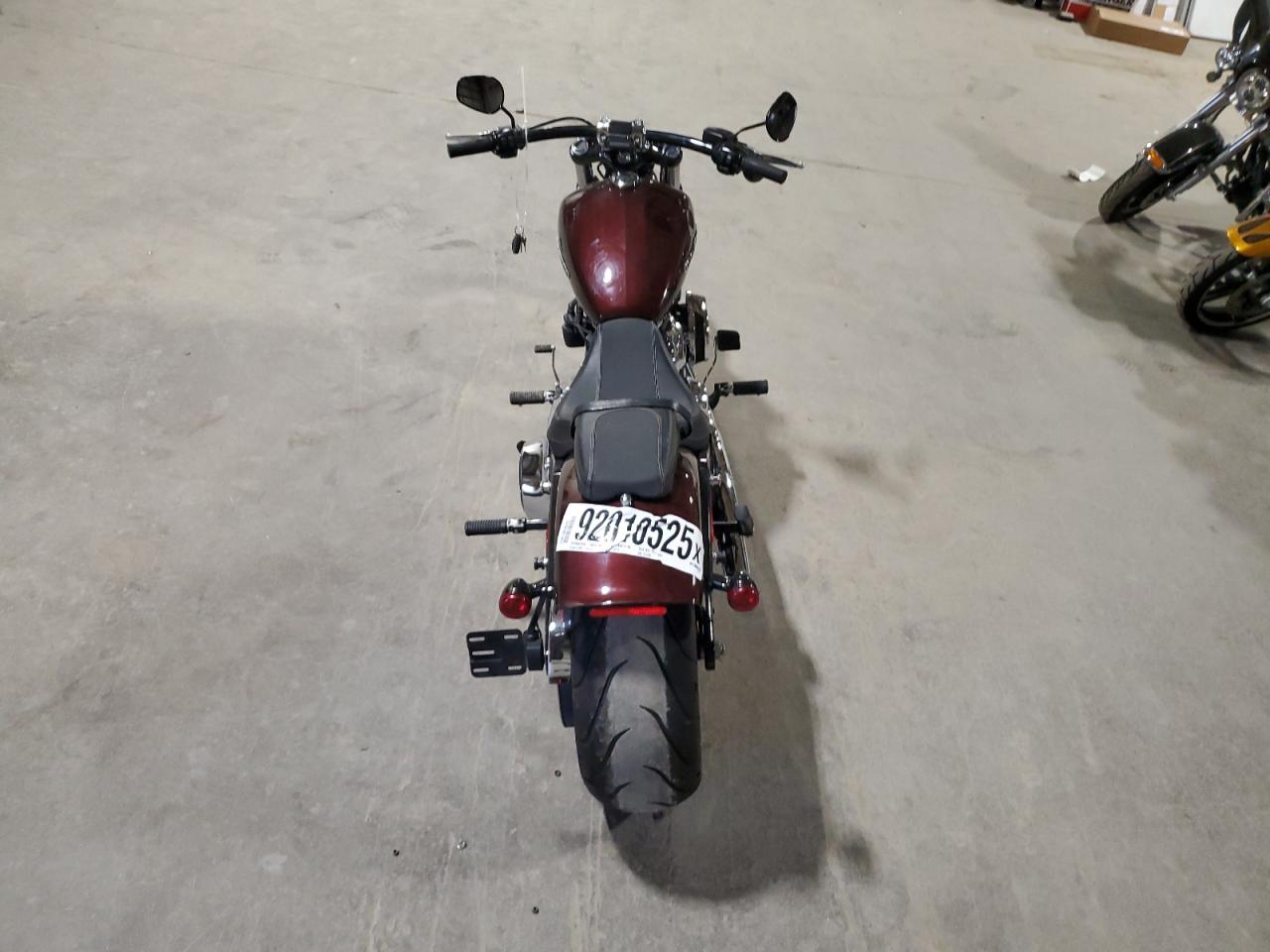 Harley-Davidson Fxbrs Brea Breakout 114 Image 9