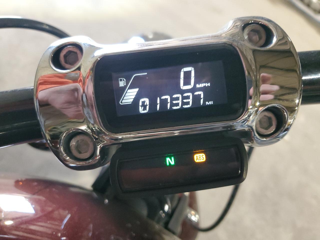 Harley-Davidson Fxbrs Brea Breakout 114 Image 5