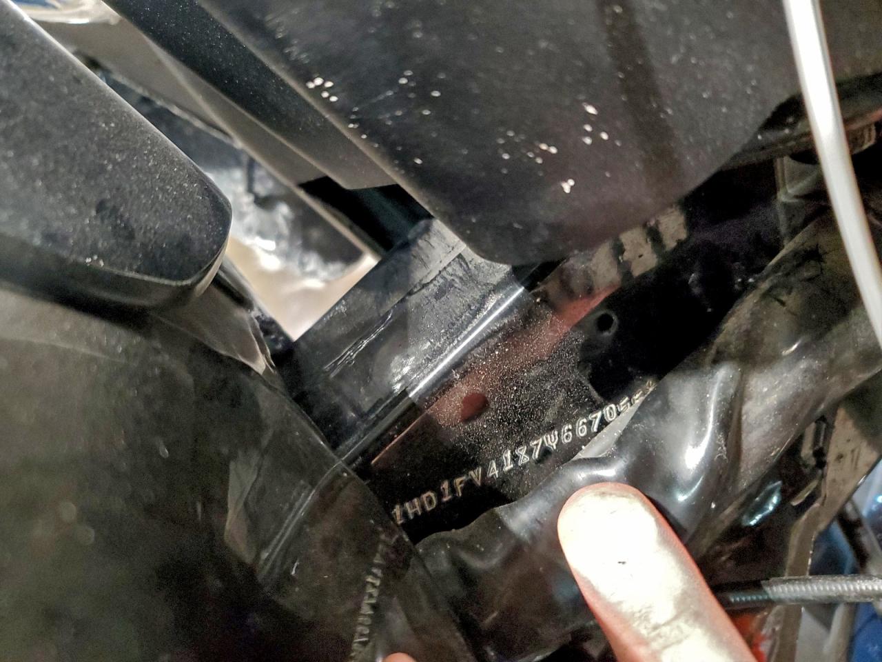 Harley-Davidson Fl Image 9