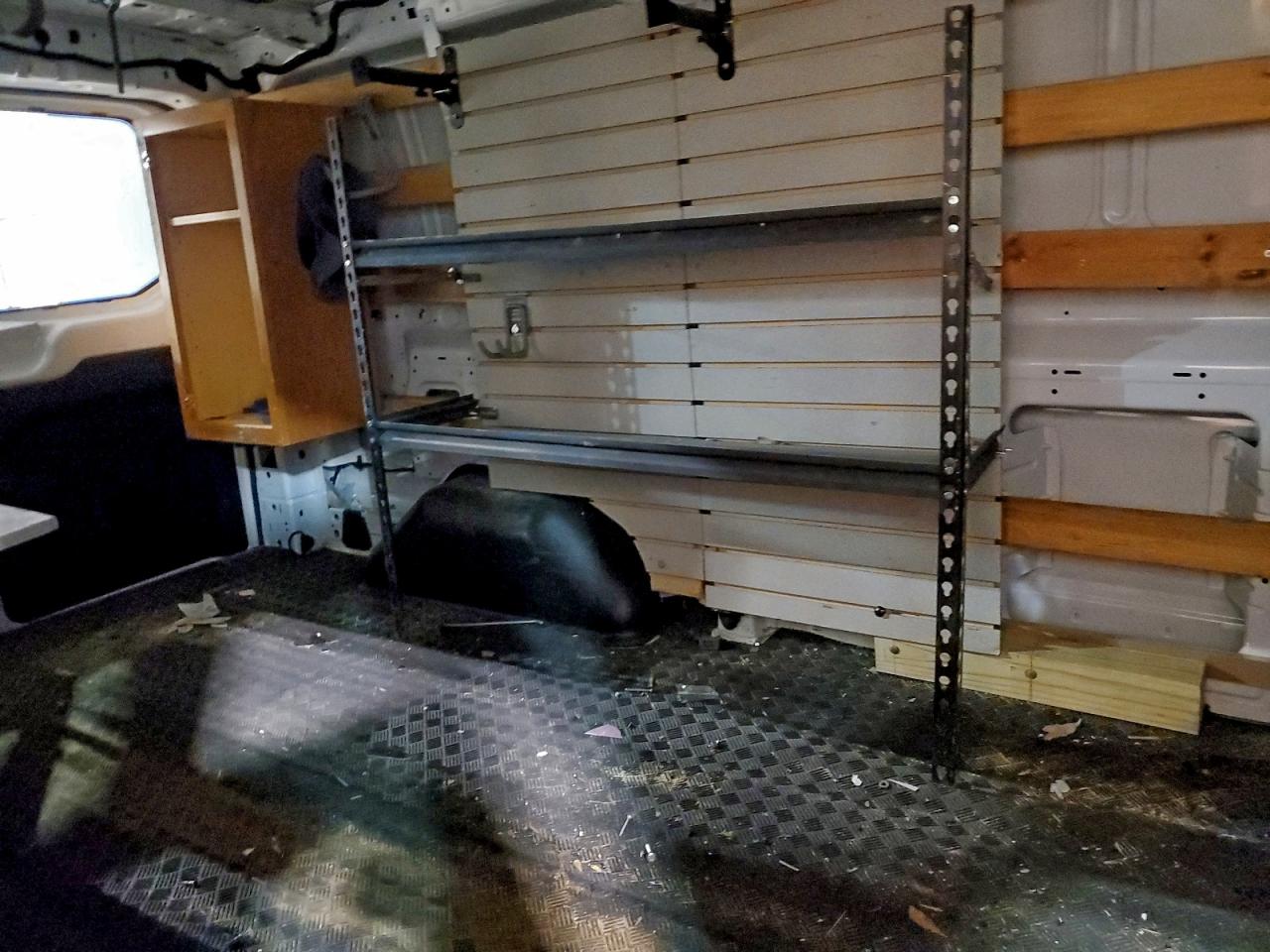 Ford Transit T-250 Image 10