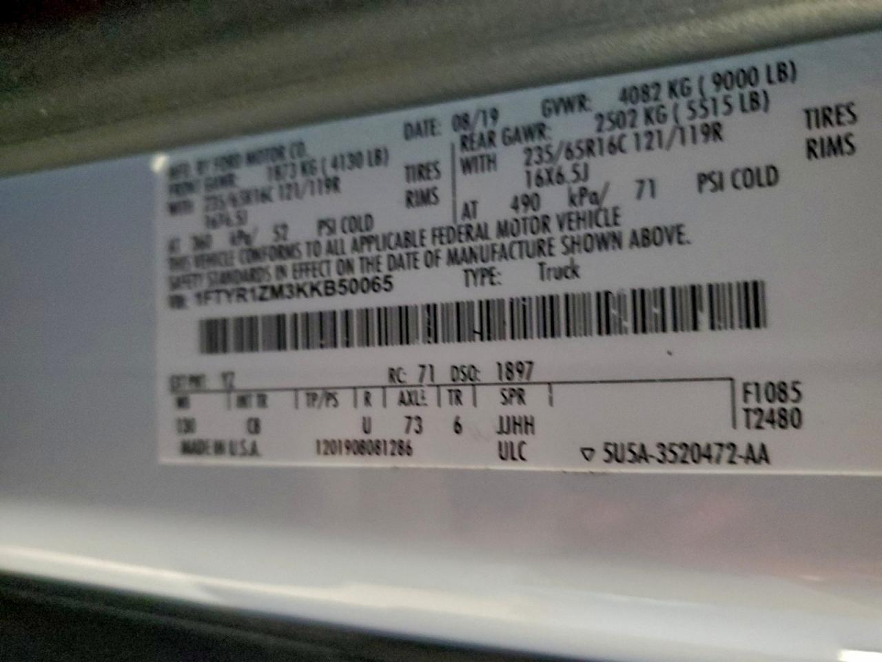 Ford Transit T-250 Image 9