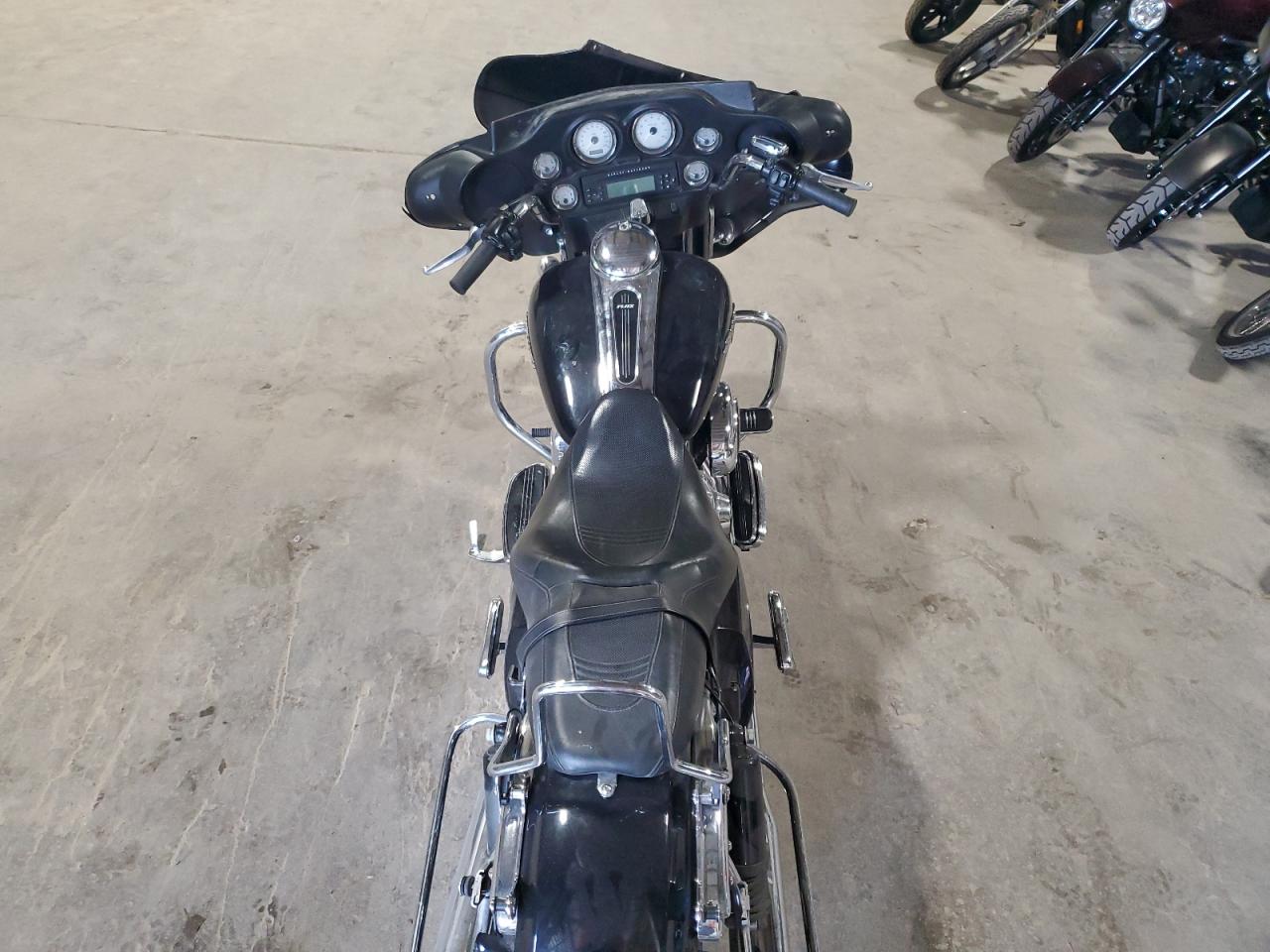 Harley-Davidson Fl Image 7
