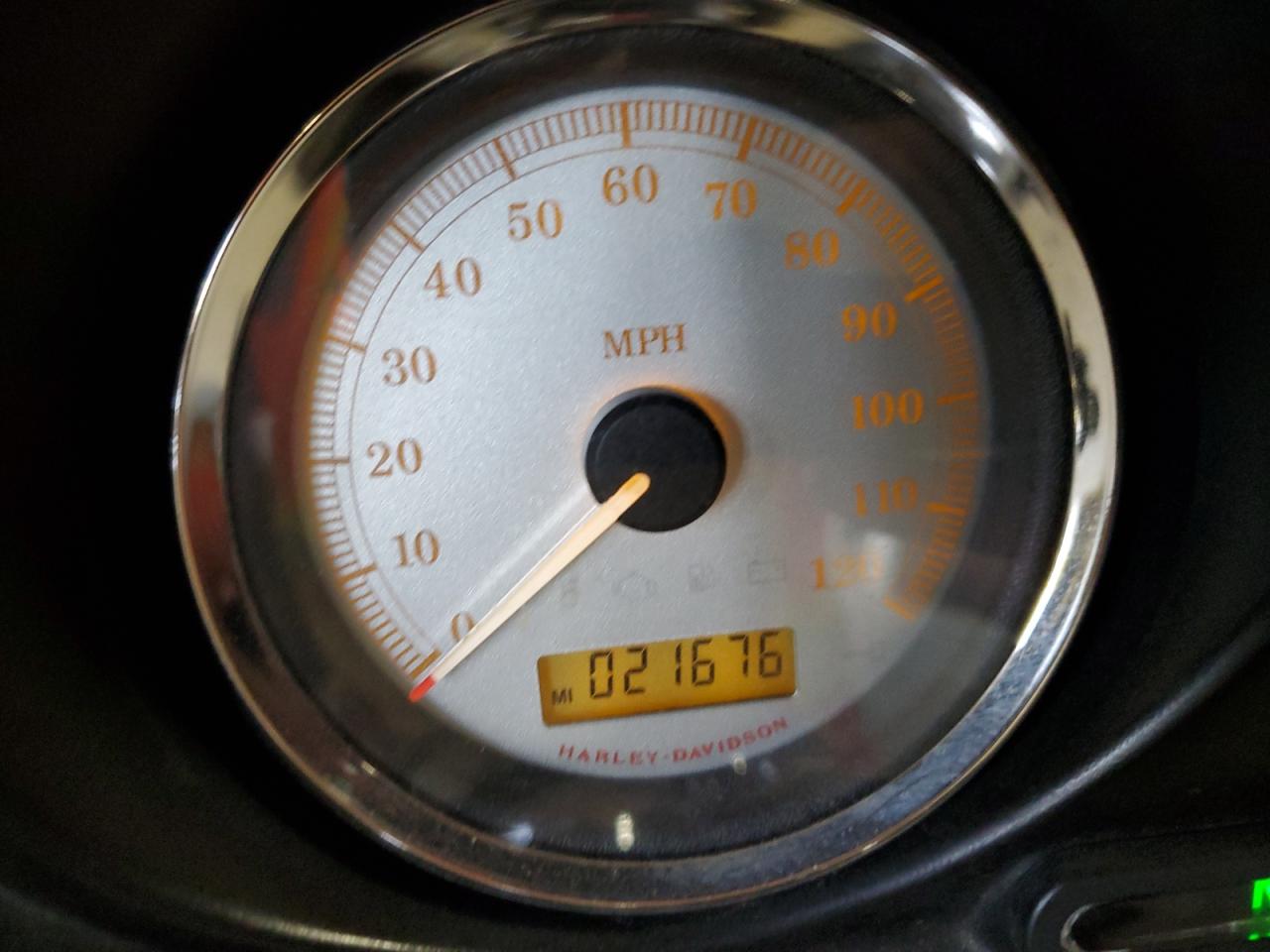 Harley-Davidson Fl Image 8