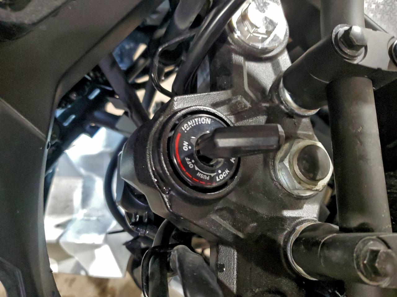 Kawasaki Kl650 M M Image 9