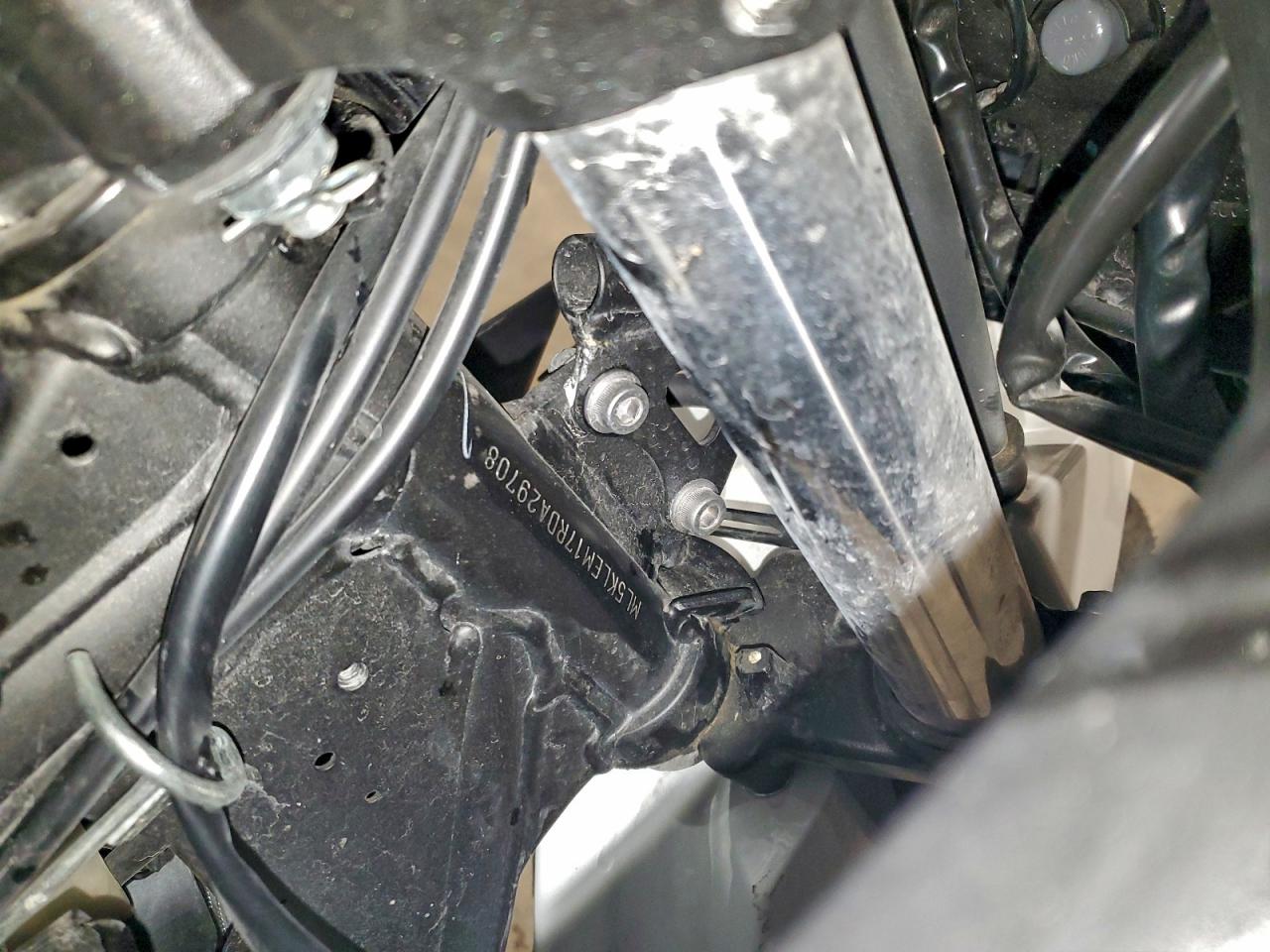 Kawasaki Kl650 M M Image 8